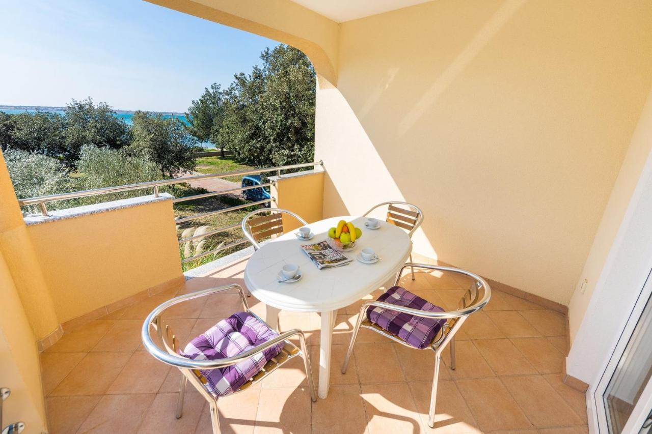 Apartments By The Sea Vrsi - Mulo, Zadar - 5951 Exterior photo