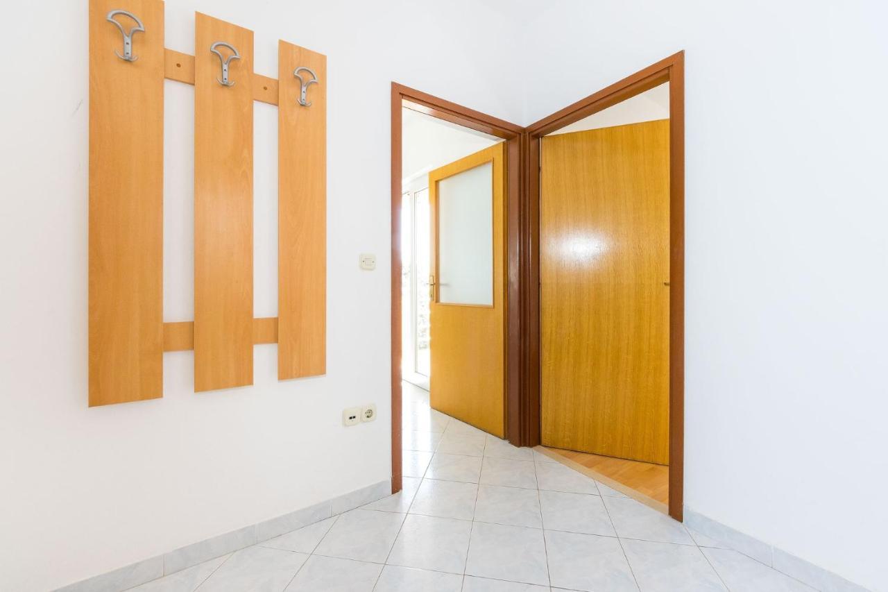 Apartments By The Sea Vrsi - Mulo, Zadar - 5951 Exterior photo