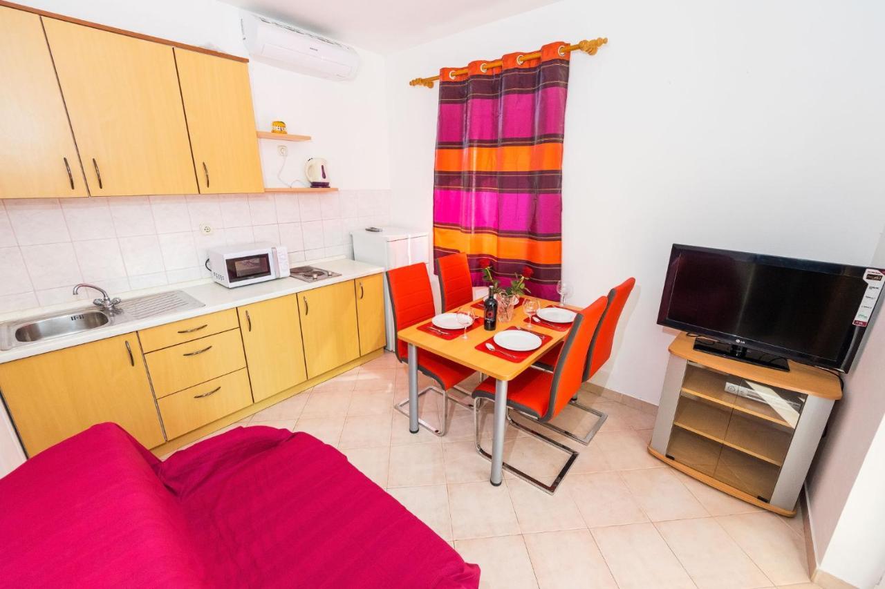 Apartments By The Sea Vrsi - Mulo, Zadar - 5951 Exterior photo